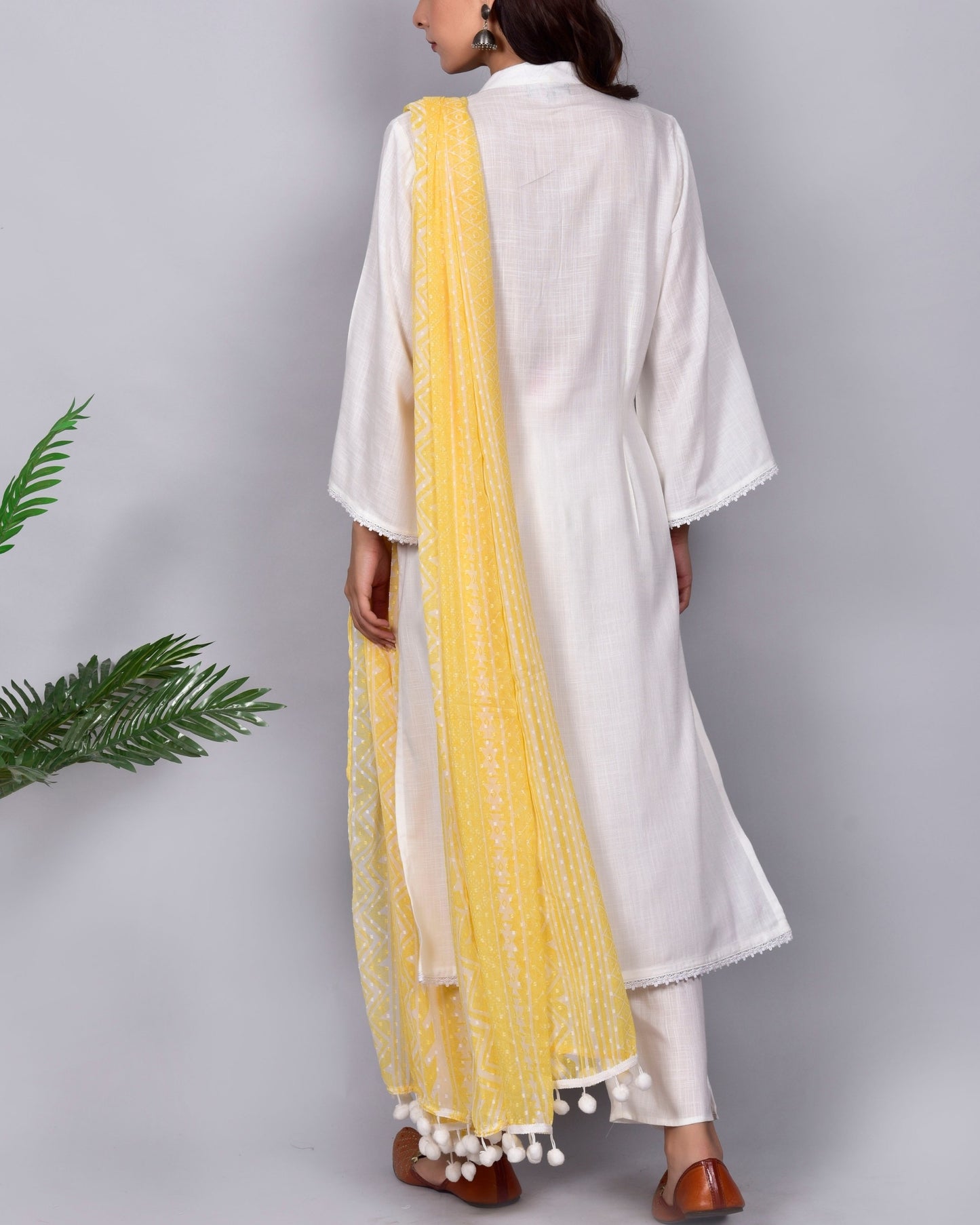 Ivory Suit With Chiffon Dupatta- Set Of Three D2020